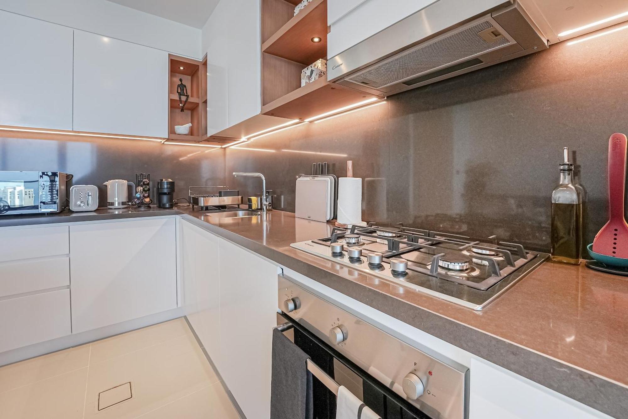 Modern 2Br High Floor Haven In Vida Dubai Marina Exterior foto